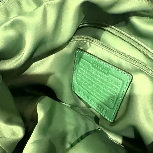 Coach Alexander Bright Green Leather Shoulder Satchel with Silver Hardware - Picture 5 of 8